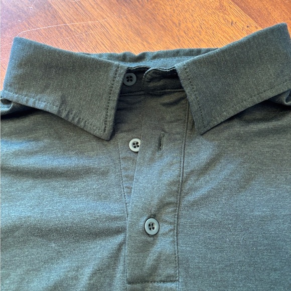 Quince forest green Button-Up polo men’s medium Shirt excellent condition - Picture 2 of 7